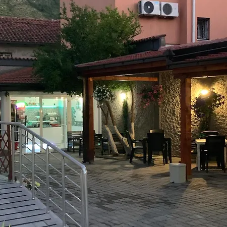 Paradiso By Italy * Mostar